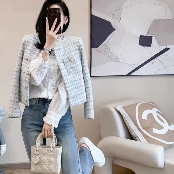 https://www.mint-storekr.com/products/tweed-xanh-xinh-b0026