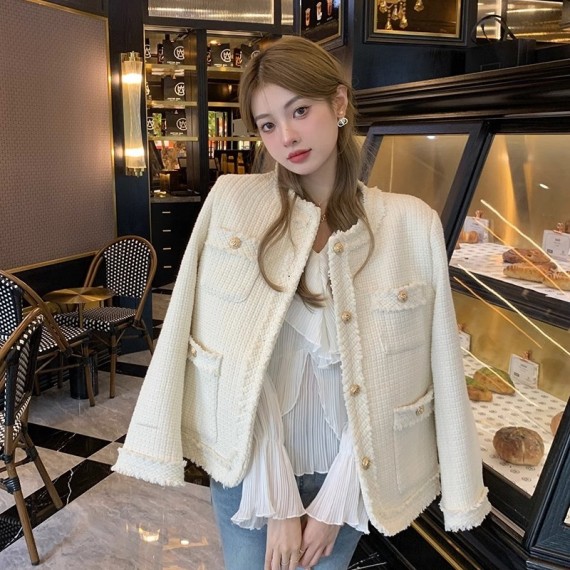 https://www.mint-storekr.com/products/ao-tweed-xinhhh-b0024