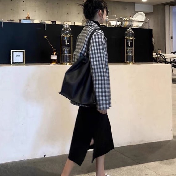 https://www.mint-storekr.com/products/blazer-ke-xinh