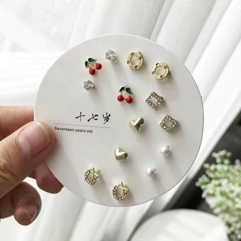 Set khuyên tai xinh J0003