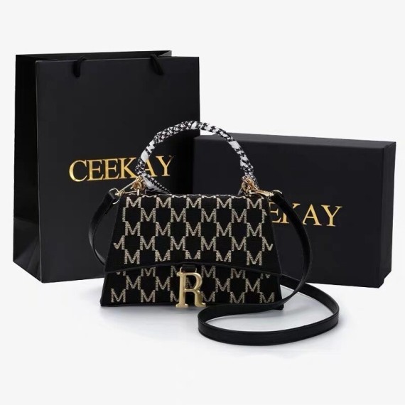 https://www.mint-storekr.com/products/tui-hanh-ceekay-t0010