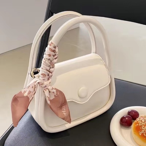 https://www.mint-storekr.com/products/tui-xinh-t0009