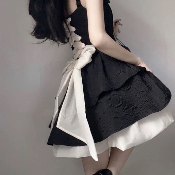 https://www.mint-storekr.com/products/vay-2-day-xinh-v0007