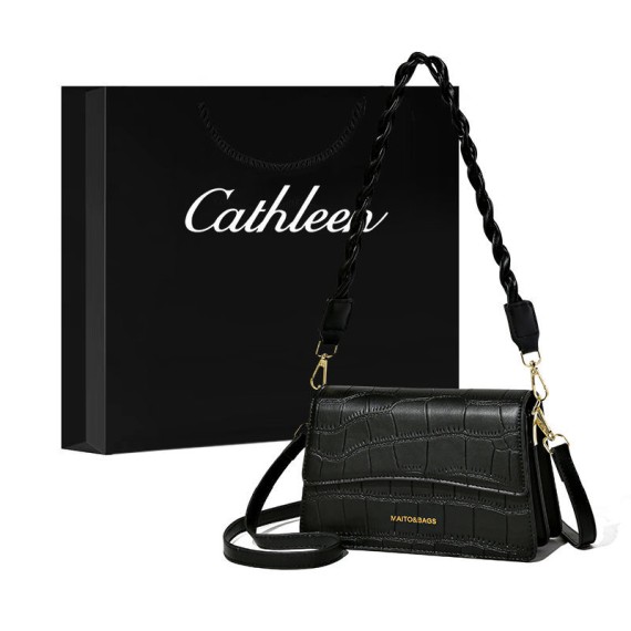 https://www.mint-storekr.com/products/tui-cathleen-t0031