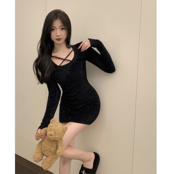 https://www.mint-storekr.com/products/len-body-xinh-v0021